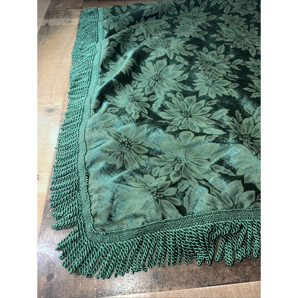 Sam Hedaya Christmas Tablecloth 60x104‎ Oblong Emerald Green Fringe Vintage 2007